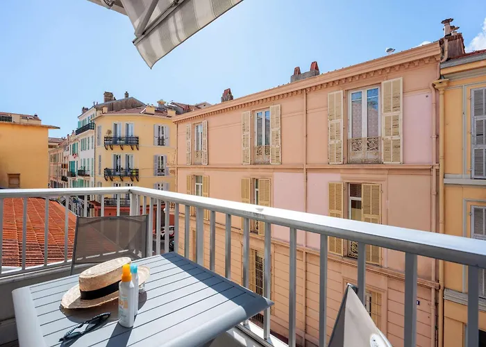 Ibis Styles Menton Centre