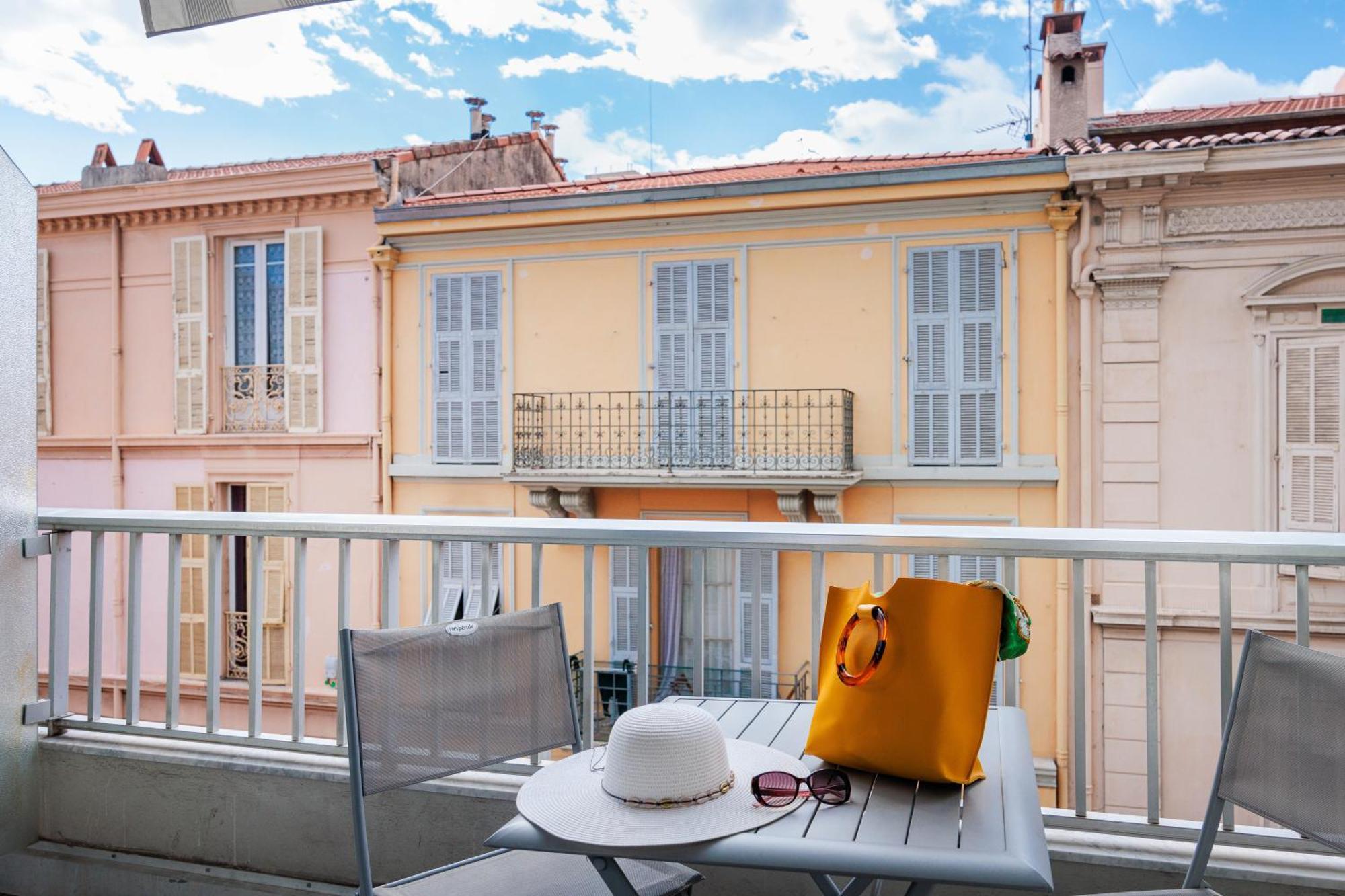 Hotel Ibis Styles Centre Menton